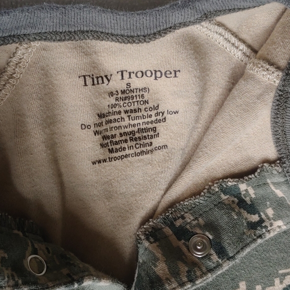 Snap up Full Sleeve Onesie - Picture 2 of 5